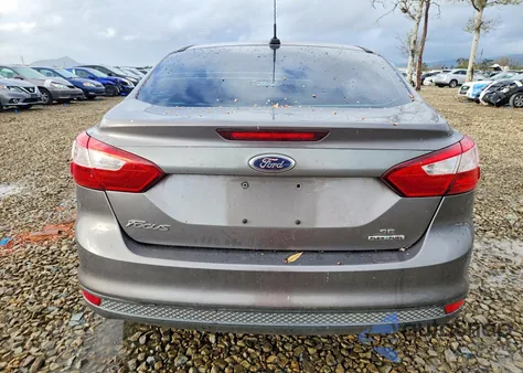 2013 Ford Focus Se z USA, uszkodzony, nr VIN 1FADP3F20DL343330